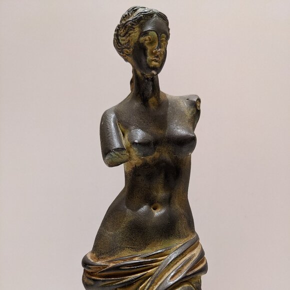 Vintage Aphrodite of Melos Statue Figurine - Venus Goddess Ancient Greek Roman - Picture 1 of 12